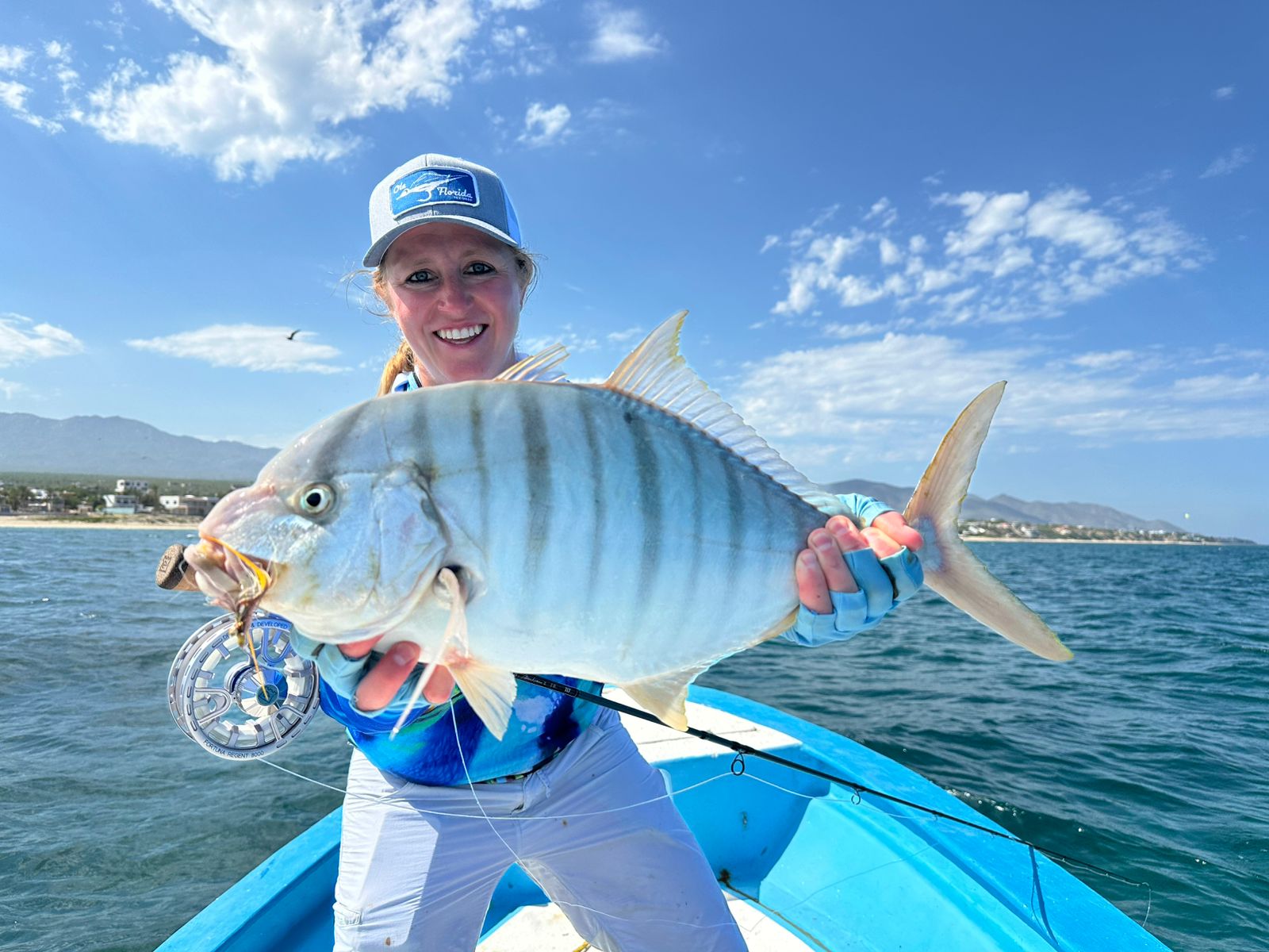 Fly fishing Palapas Ventana La Ventana BCS Mexico - release at the boat