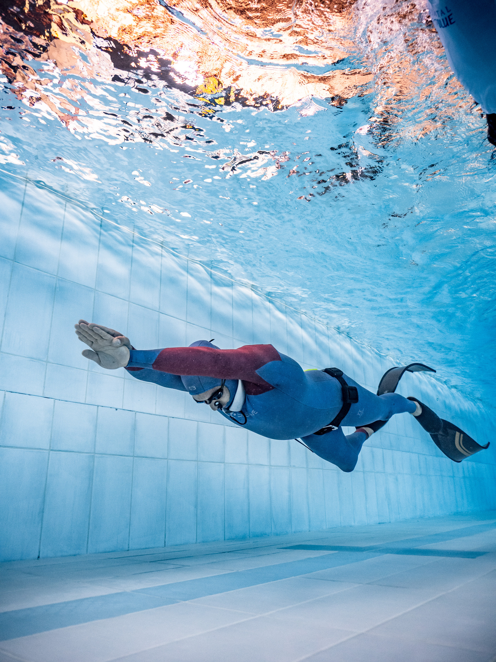 Freediving technique practice in the pool